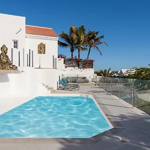 Vista Bella Adults Only Apartment